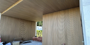 Реечные панели ДПК Turtle Shell Middle Lines, Siberian Pine (Сибирская сосна), Co-Extrusion (фотоотзыв, фасад, кровельный свес, потолок) (4)