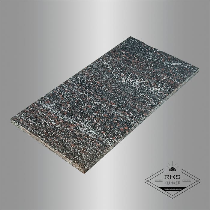 Гранитная плитка Гранатовый амфиболит, Polished в Тамбове