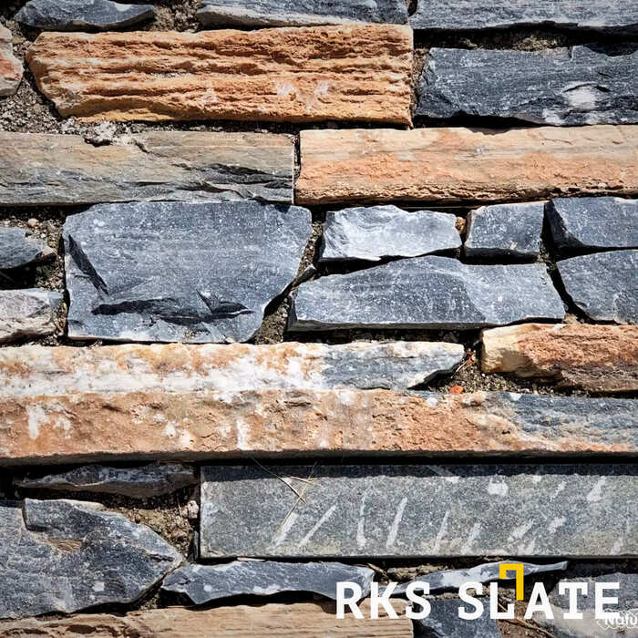 Фасадный облицовочный камень Rusty Black Quartz Strips в Тамбове
