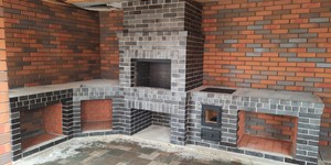 Барбекю комплекс из черного кирпича BRAER PRO 34_03 (2)