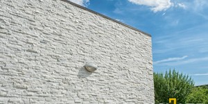 Фасад из природного камня фото 3D панели RKS SLATE Кварцит White Quartz Classic (10)